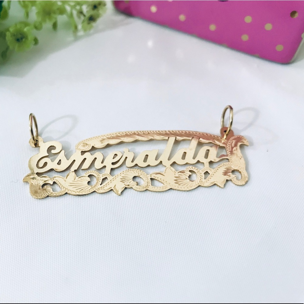 14K GOLD - Name Pendant - Esmeralda